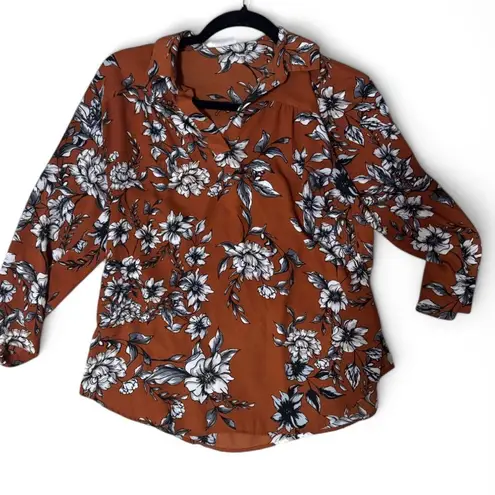 Van Heusen Brown Button Down 3/4 Sleeve Shirt