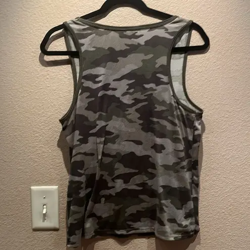 Lucky Brand  Women’s Camouflage Green Soft Loungewear Tank Top Size Medium