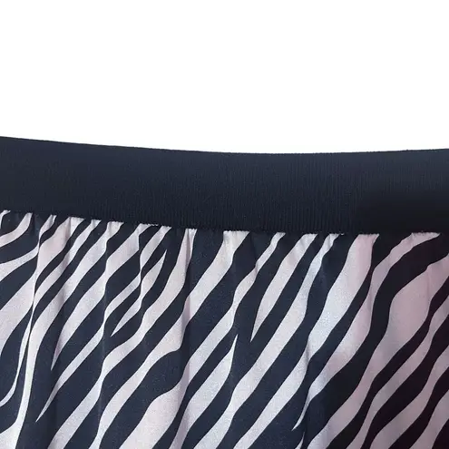 Bebe  zebra animal print silk bubble skirt women's medium black knee length y2k