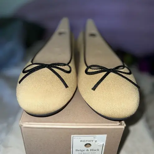 Rothy's The Ballet Flat in Beige & Black NIB Size 11