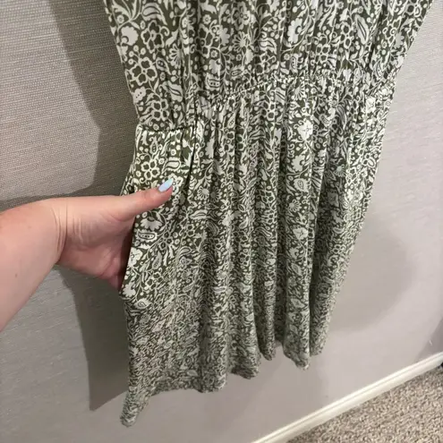 Boden Flutter Sleeve Jersey Dress In Pea Oriental Paradise Size 8P Green