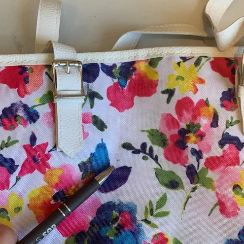 Small Tote Bag and Makeup Bag Set White with Pink Blue and Yellow Flowers Red