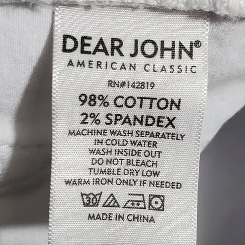 Dear John American Classic Button Fly Comfort Skinny in Optic White. Size: 30