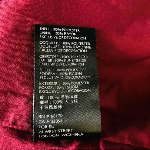 Maeve by Anthropologie red a line mini embroidered embellished skirt. Size 10