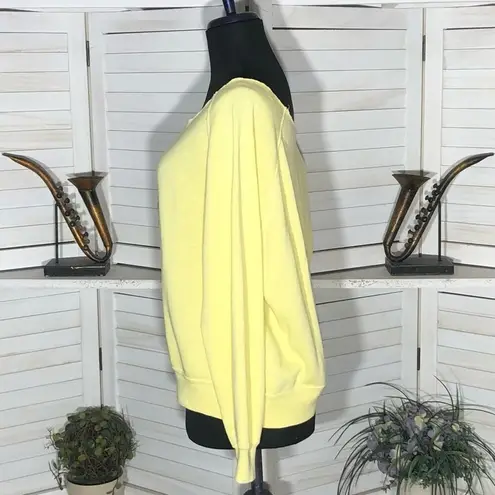 Vintage 90s Born to Be Wild Penguin Sweatshirt Yellow Medium