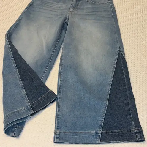 NEW! Time and Tru High 6 Rise Wide Leg Crop Flare Jeans 2