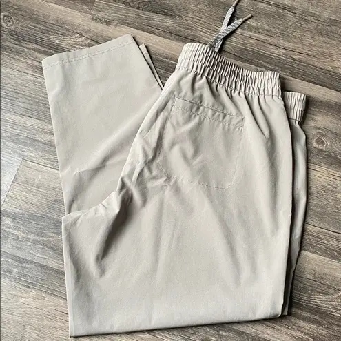 Avalanche Women’s Beige Ankle Pants Size XL