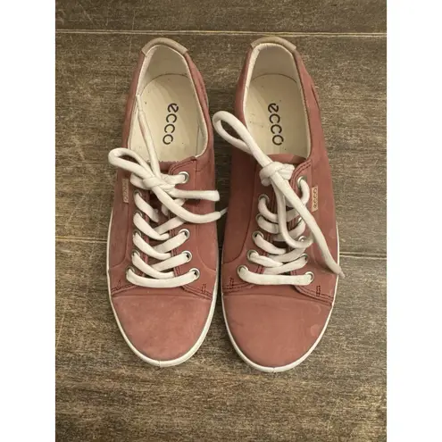  Woman's Sneakers & Athletic Shoes ECCO Soft 7 Sneaker Size 5/5.5