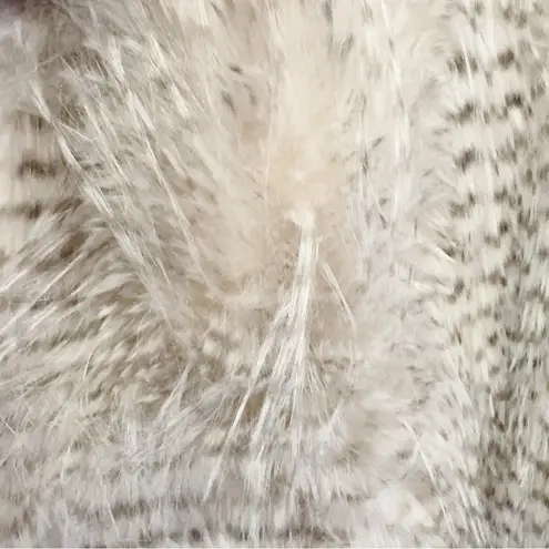 Elliatt Tansy Coat in Grey NWT Size Small