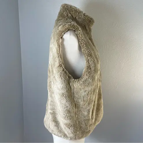 Cejun Faux Fur Vest L Tan Neutral Plush Fall Layering Cozy Core Size L