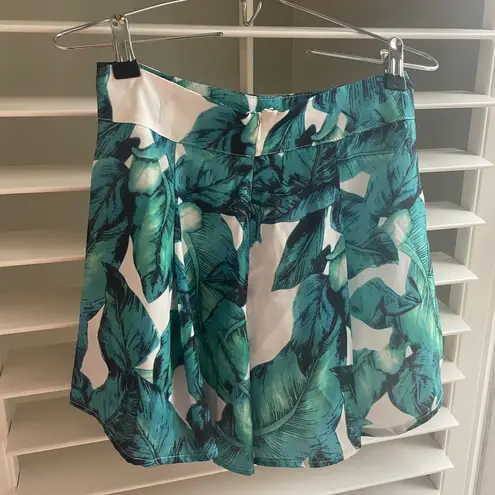 Profile Palm leaf shorts (part of a set, top sold separately on )