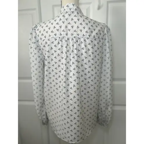 Ann Taylor LOFT Bow Print Blouse White Black Bow Tie Neckline‎ Women's Medium Long Sleeve