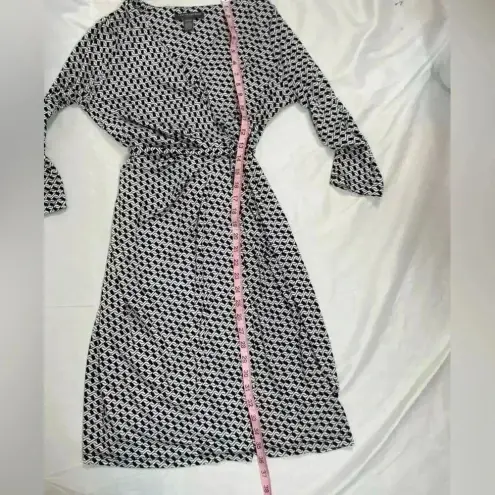 A pea in the pod  Womens Size‎ Small Black & White Wrap Maternity Dress