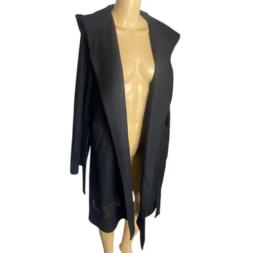 Jean Paul Gaultier
Femme Laser Cut Hooded Wrap Coat Unsized See Measurements (L Black Size undefined