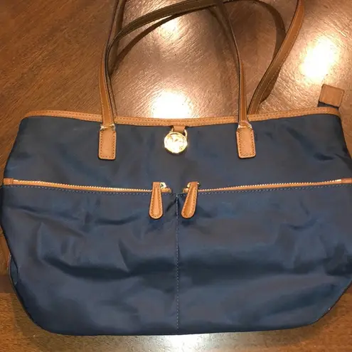 Michael kors purse dark blue hotsell