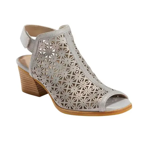 ✨Earth Origins Women's Murano Mist Laser Cut Sz 9.5M Sandals✨ Silver