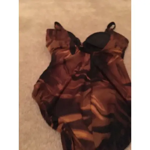 One Piece Trimshaper Women's Graphic Print Swimsuit Size 14