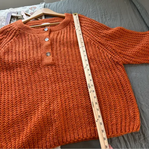 Bibi Better Than Ever Rust Loose Knit Henley Button Sweater. Size Large.
