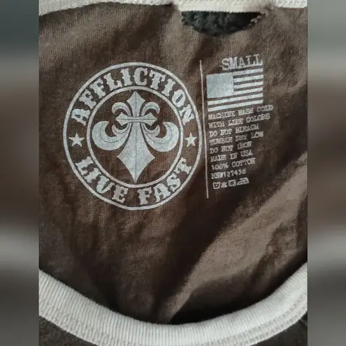 American Fighter Women's Graphic Raglan Top - Black and Gray