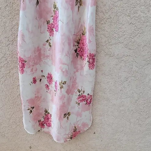 Private Luxuries Vintage Floral Pink and Cream lace Size M Size M