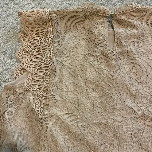 Cable & Gauge Tan Lace High Neck Sleeveless Blouse S