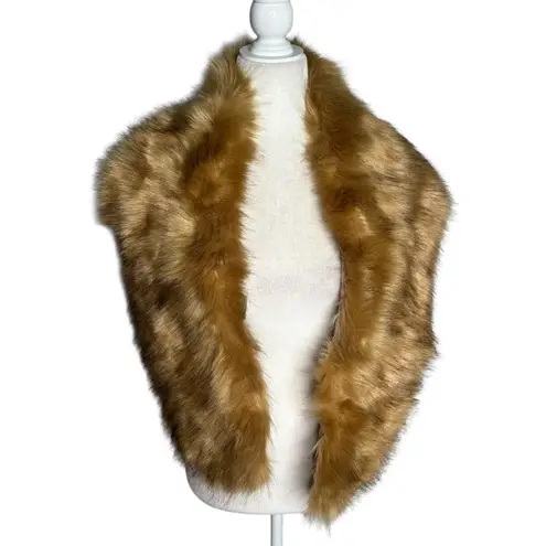 Retro Brook Bay Faux Fur Shawl Wrap Stole Golden Brown Lined Hook Closure NEW Tan
