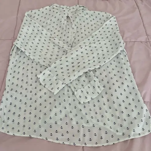 Just living white anchor print button up roll tab sleeve shirt, size L marine