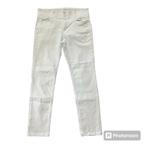 Apt. 9 White Straight Leg Jeans