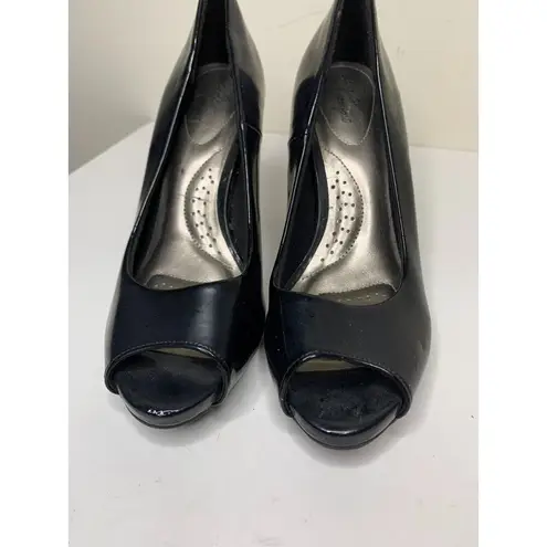 dexflex comfort  Klue Womens Size 6.5 Open Toe Heel Shoes Black Shiny