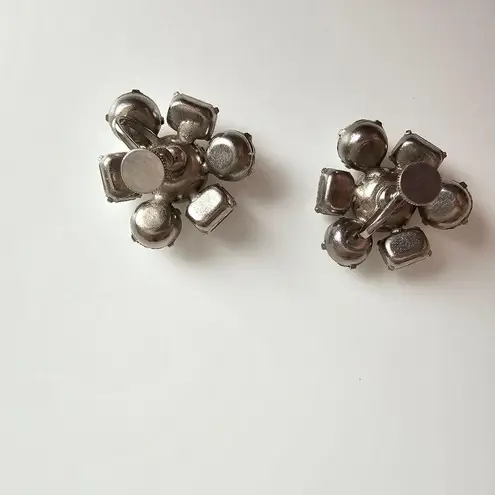 Emerald Cut Clear Rhinestone Flower Screwback Vintage Statement Earrings Silver