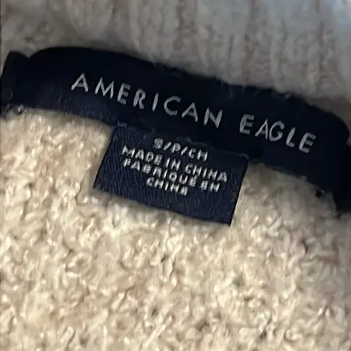 American Eagle  outfitters sweater