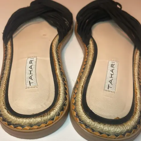 Tahari - espadrilles sandal black fabric straps size 6