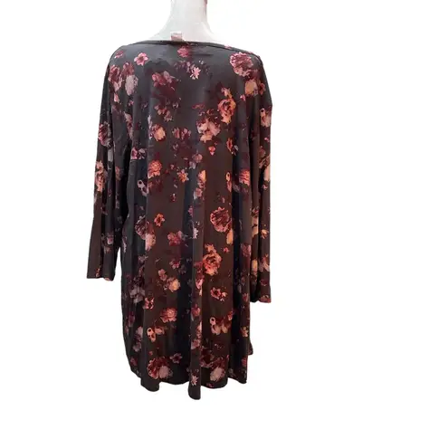 Rachel Ashwell NWT Gray with Lavender, Pink, Red Floral Print 3/4 Sleeve V-Neck