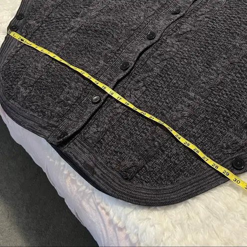 Denim & Co . Cable Knit Poncho Sweater Size Large Color Gray Button detail