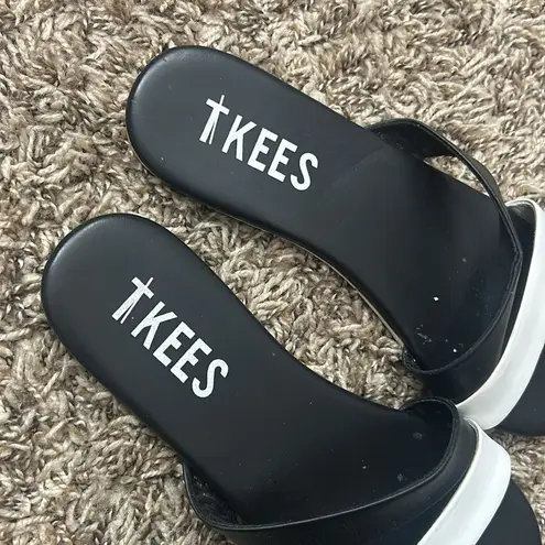 Tkees Kat Strap Leather Sandals Flats Black White Sz 7