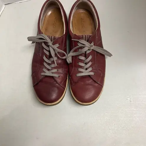 Ecco Women's Chase Leather Lace Up Fashion Sneaker Shoes Maroon Size 10