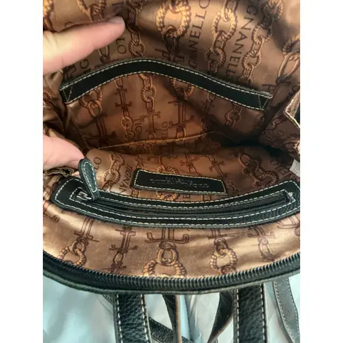 TIGANANELLO small women’s/girls backpack with minimal defaults Black