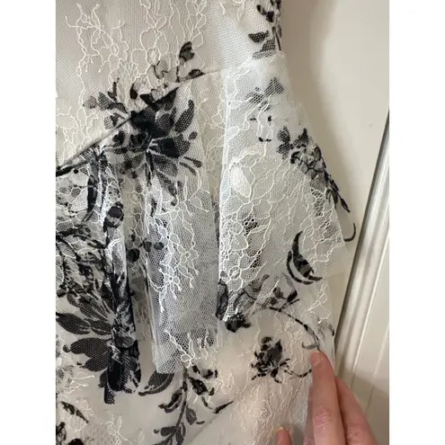 Marchesa Notte Off Shoulder Floral Lace Tiered Dress Size 4 Black