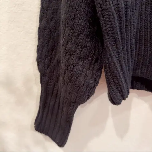 Charlie Holiday Mixed Knit Oversized Pullover Wool Blend Sweater Black Small NWT