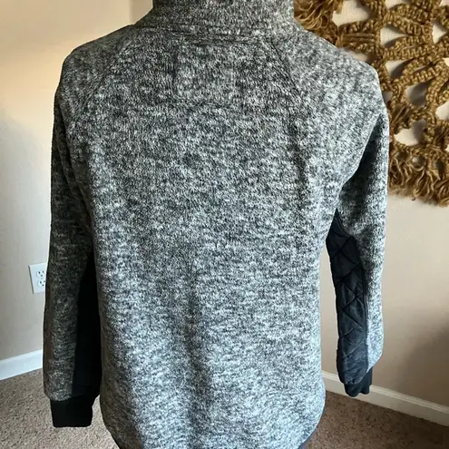 Abercrombie & Fitch Womens Fleece Size Small Abercrombie Black and Gray