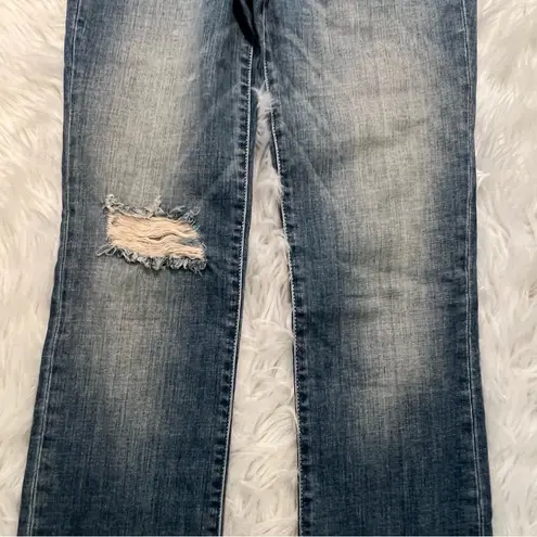 Sneak Peek Straight Leg Jean Medium wash Blue Size undefined