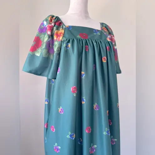 NWT Carriage Court Dark Teal Floral Print Square Neck Relaxed Fit Midi Dress Blue Size M