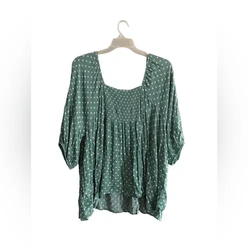 Suzanne Betro Size 4X Green and White Polka Dot Blouse
