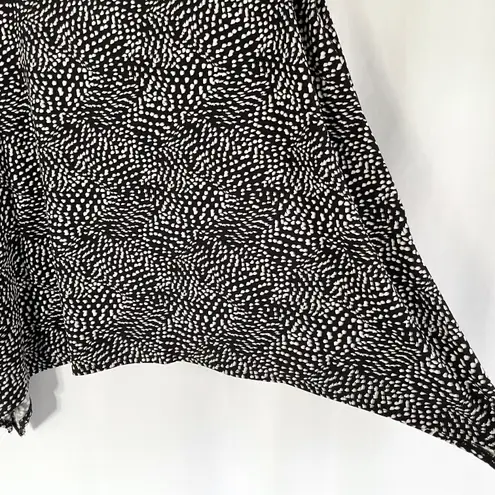 Alfani New  Dot Print V-Neck Shark Bite Hem Tunic Tank Top Black White