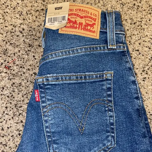 Cotton On Levi’s High waisted mom jeans NWT Size 25x29