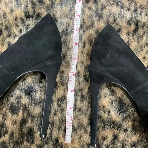 Fendi NWOT  ULTRA SOFT SUEDE STILETTOS