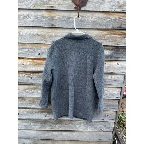 Dialogue  100% wool size Large sweater jacket