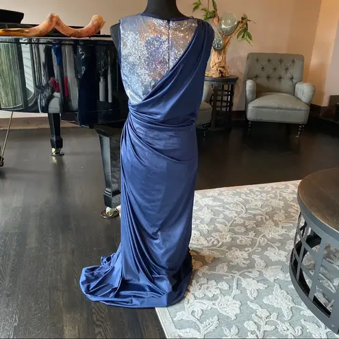 Adrianna Papell 🛍️  Navy Blue Sequined Dress