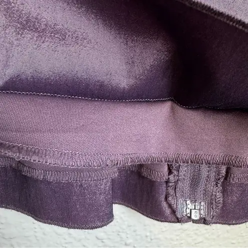 Tadashi Shoji Iridescent Satin Pleated Blouse 10 Purple Flower Cap Sleeve Whimsi