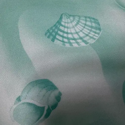 Jantzen Vintage 70’s Sea Shell Print Dagger Collar Top